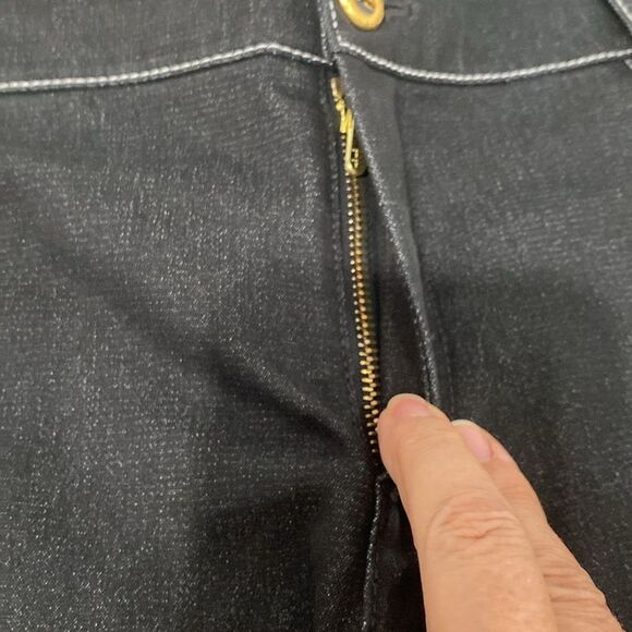 St. John Sport Black Denim Capri Pants With White Stitching 4 Pocket Size 12 - Picture 10 of 12